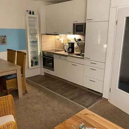 Apartment Residenz Am Alten Leuchtturm 2 *